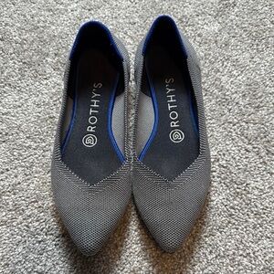 Rothy's Gray pointed toe Flats Comfortable and Stylish